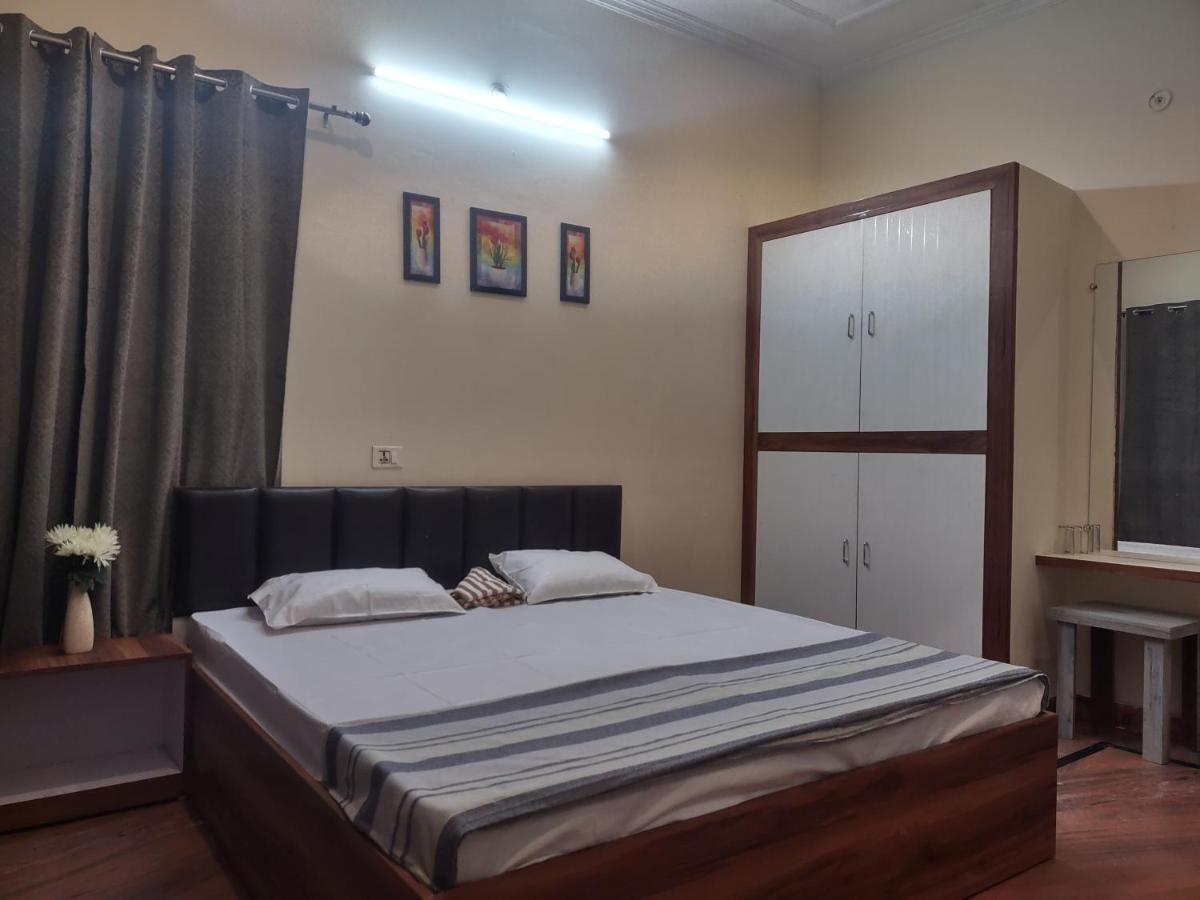 Ayodhya Paarijaat Homestay & Guesthouse מראה חיצוני תמונה