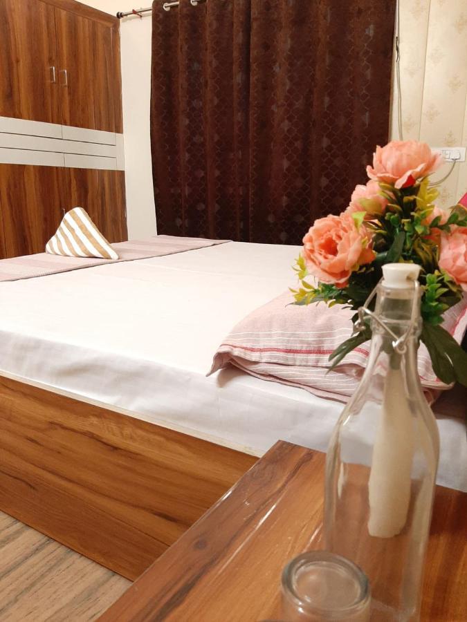 Ayodhya Paarijaat Homestay & Guesthouse מראה חיצוני תמונה